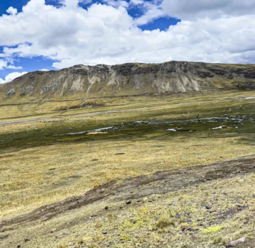 Quelccaya Glacier Day Tour | Suyuparina Glacier Day Tour